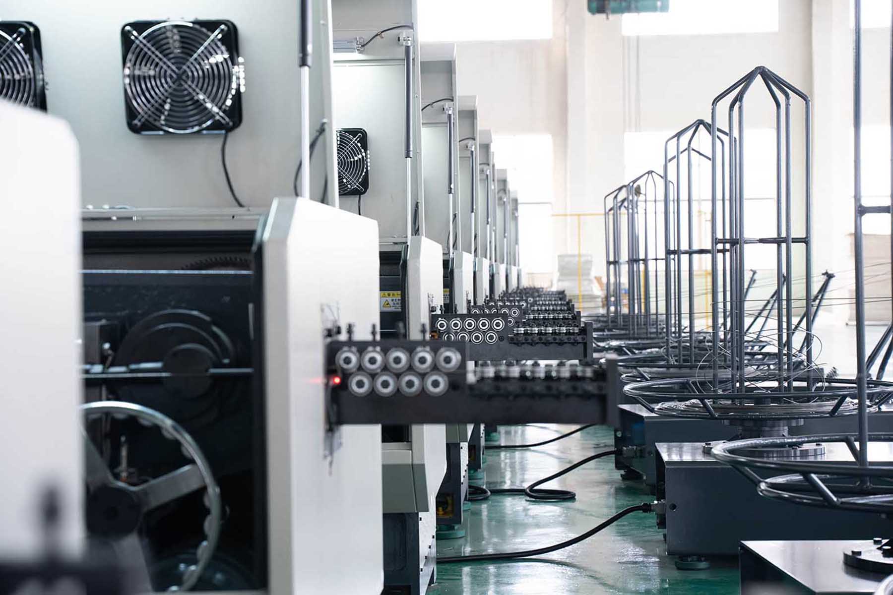 Advantages of Extrusion Nail Making Machines